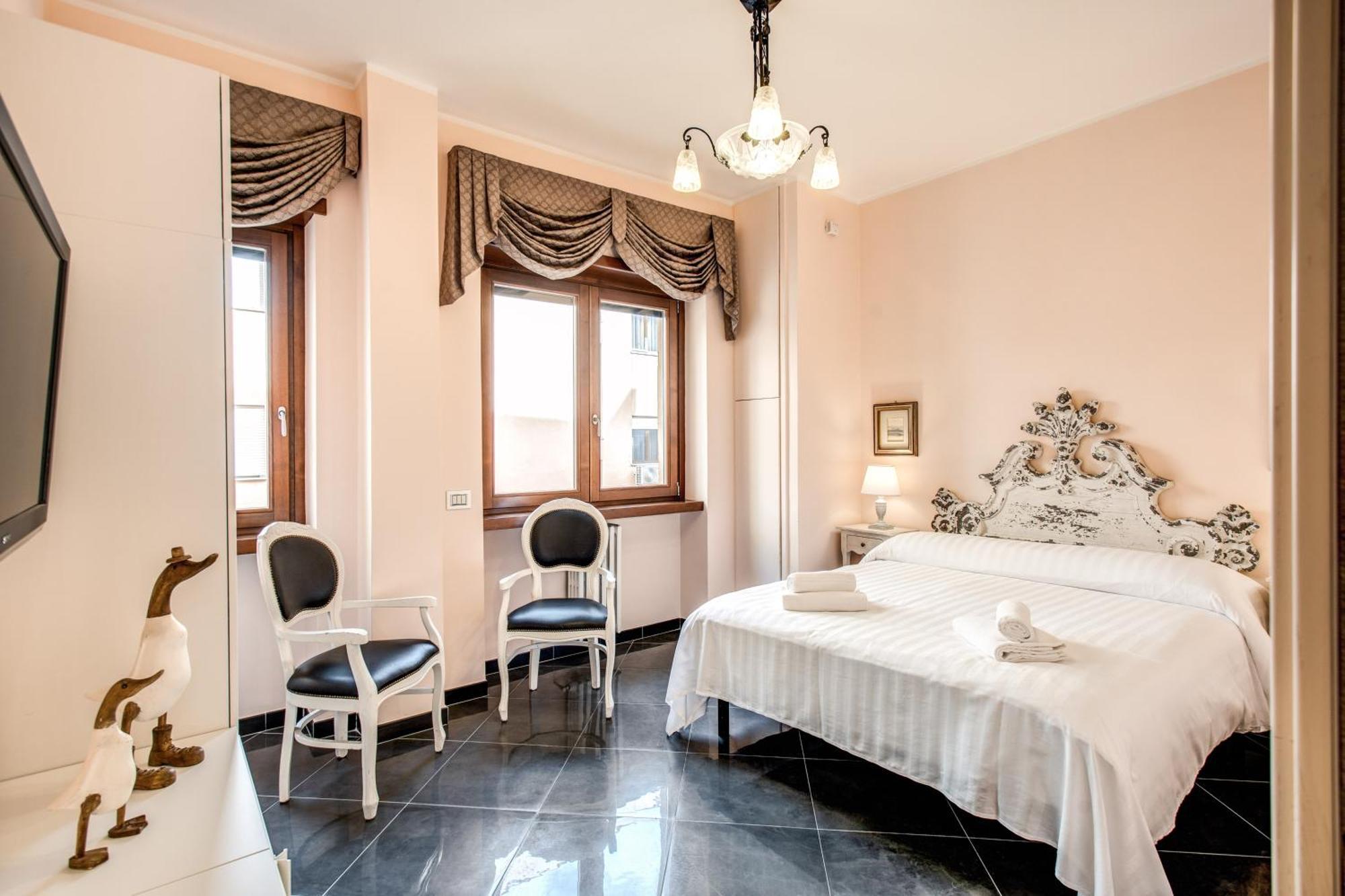 La Dolce Of Via Veneto - Prestigious With Wonderful Terrace In The Historic Center *