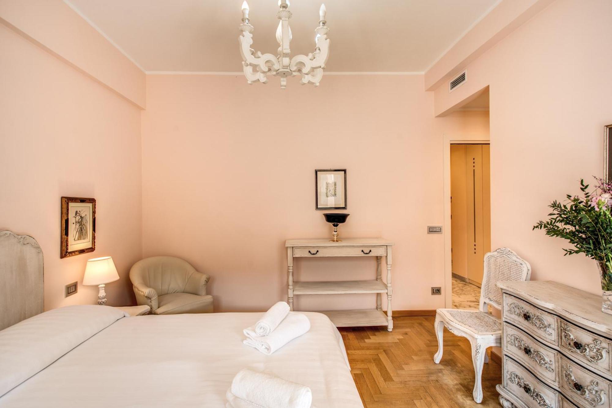 La Dolce Of Via Veneto - Prestigious With Wonderful Terrace In The Historic Center Rom